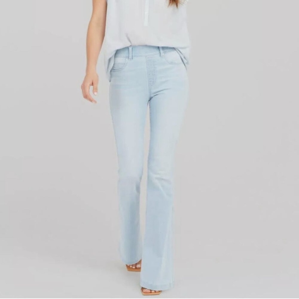 Spanx Flare Jeans Retro Light Wash